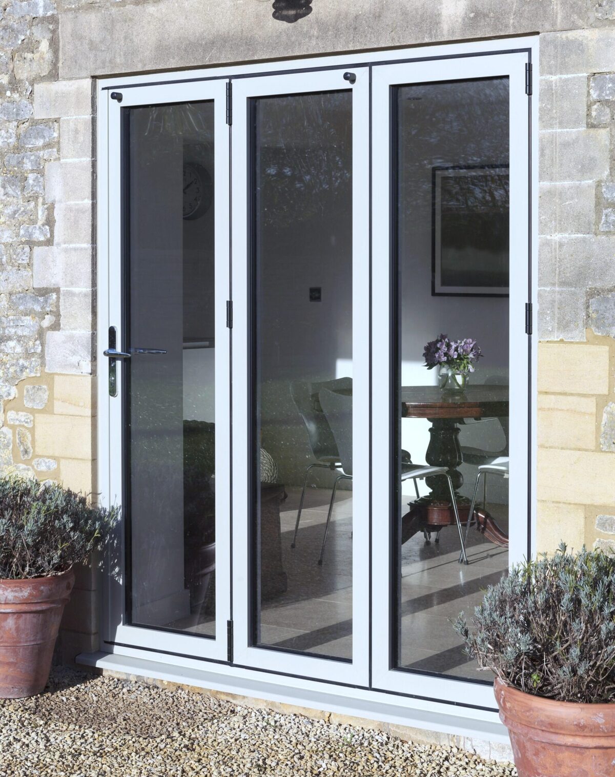 Illustrative example of aluminium concertina doors from Google Search