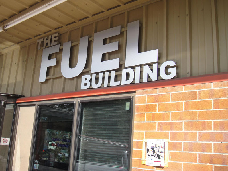 aluminum composite signs industrial application