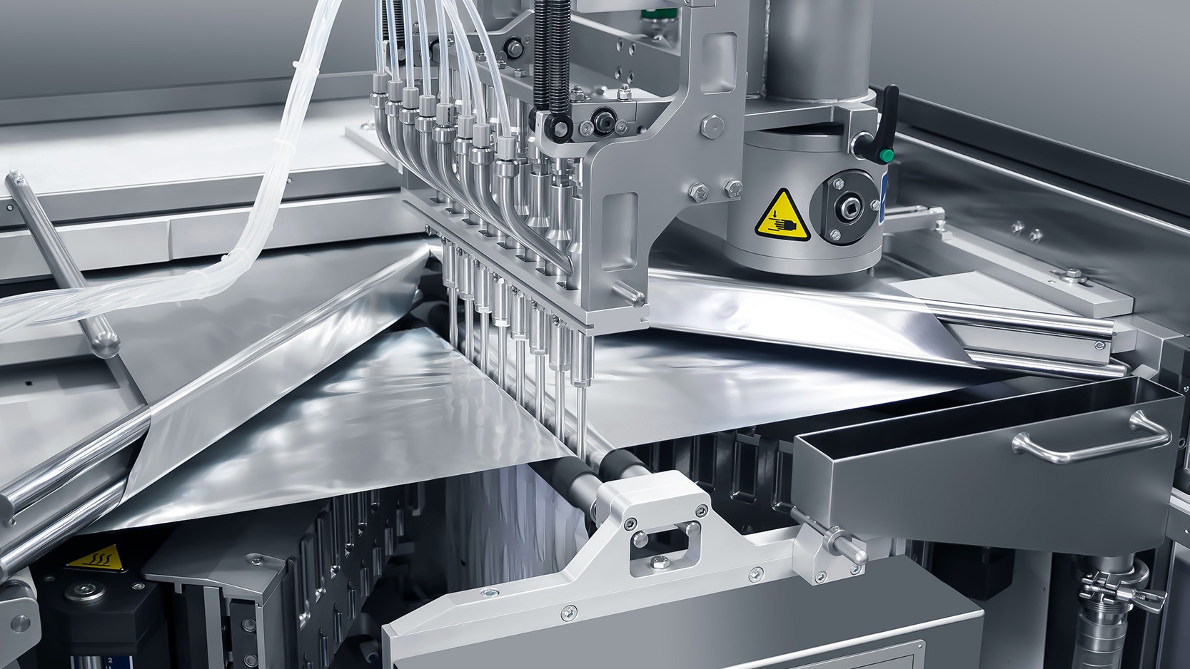 sachet filling machine industrial application