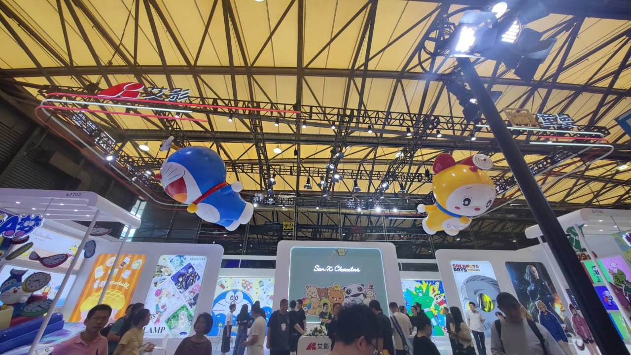 one of the largest manufactures of exhibits & displays & signs in China